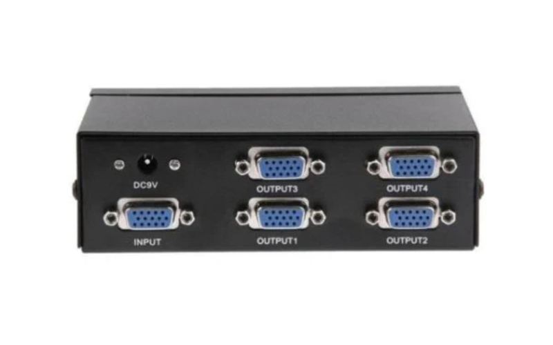 FJ Gear 4 Port VGA HD Splitter