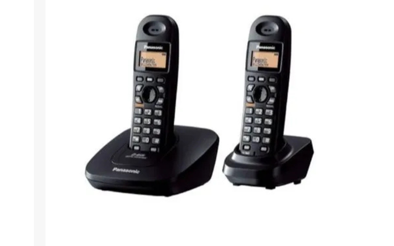 Panasonic KX-TG3612BX 2.4Ghz Digital Cordless Phone with 2 Headsets